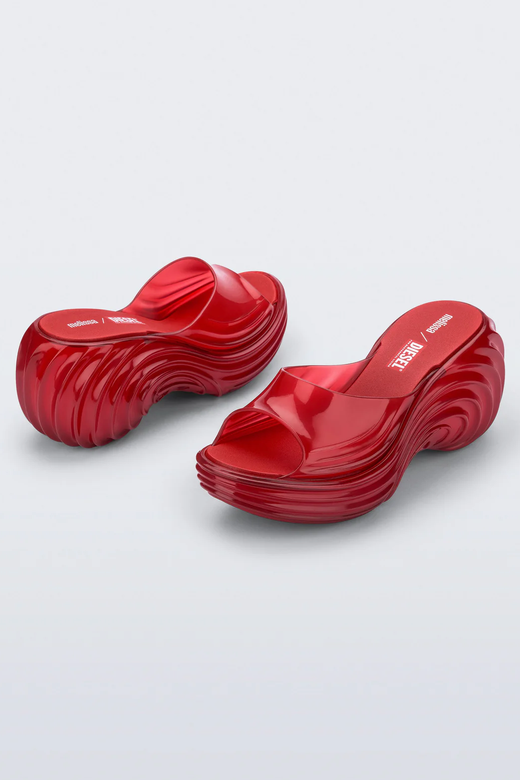 Quantum Platform Melissa + Diesel Collab in Red – Nikki Beach Quantum Platform Melissa + Diesel Collab in Red – Nikki Beach