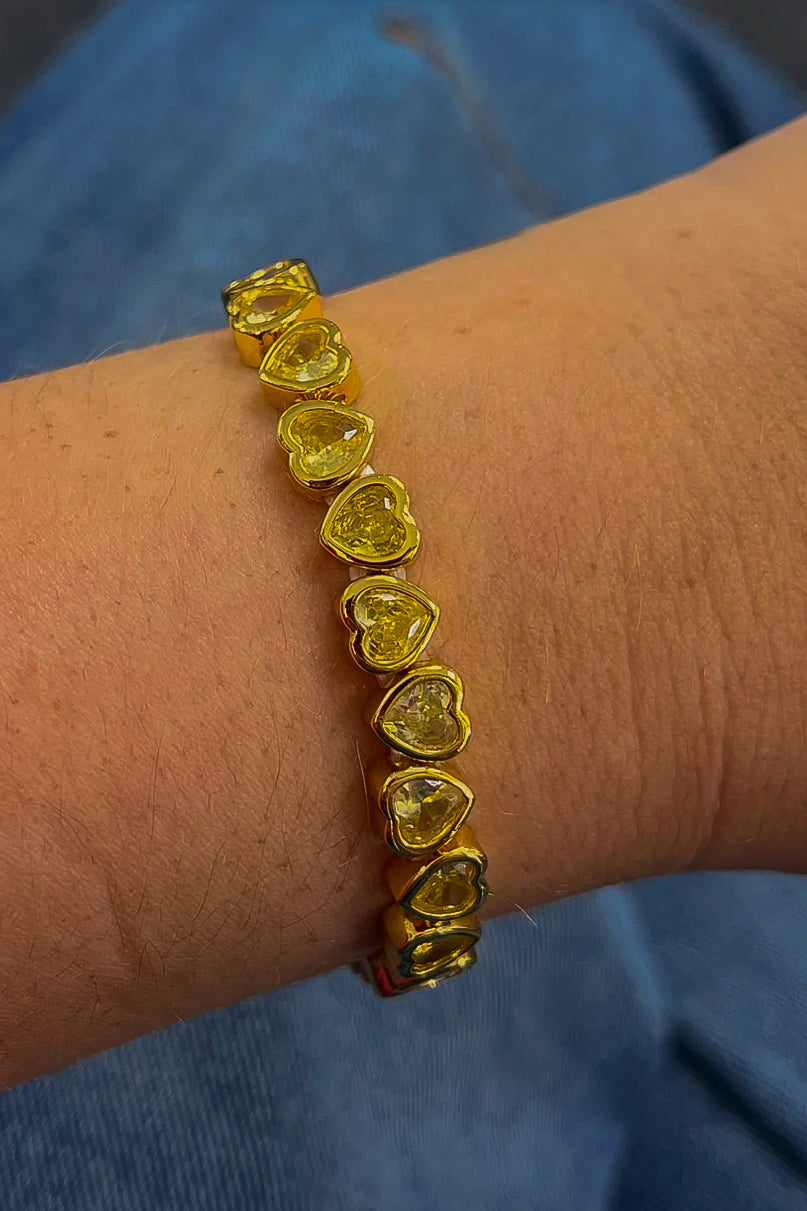 Stretchy Bezel Heart Bracelet Canary