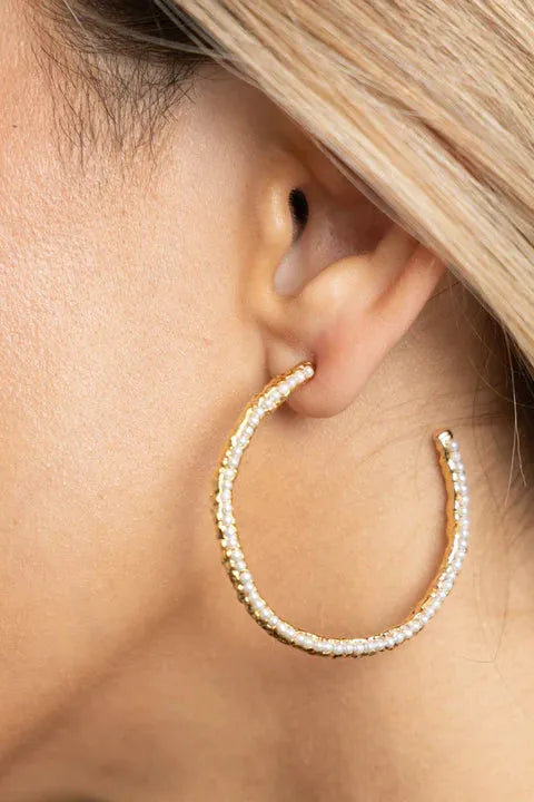 HAMMERED PEARL HOOP