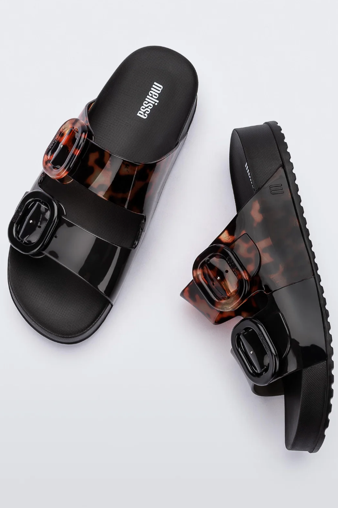 Cozy Slide in Black Tortoise